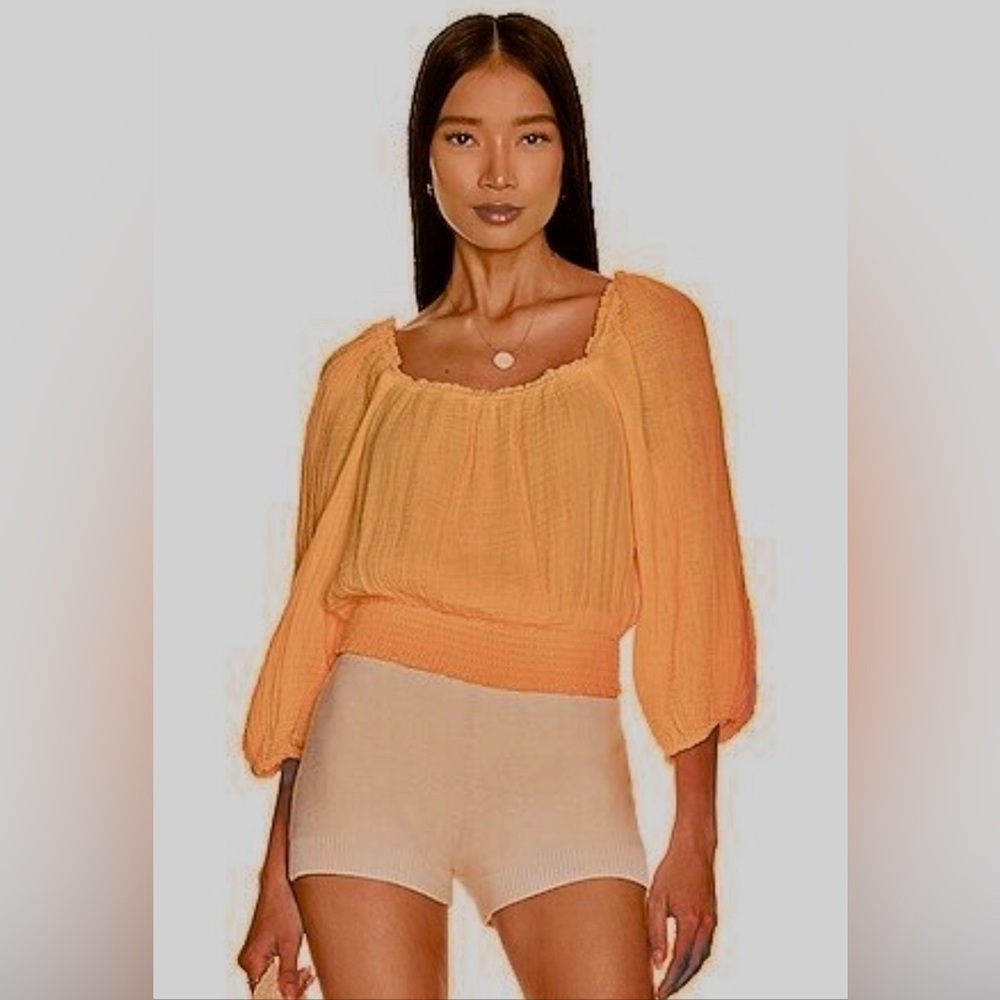 MICHAEL STARS NWOT Kate Square Neck Smocked Top M